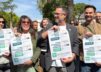 Vendiendo la propuesta electoral desde El Puerto / FOTO: Adelante