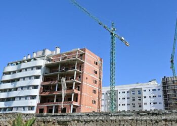 Varias de las promociones que se construyen en Los Chinchorros / FOTO: Eulogio García