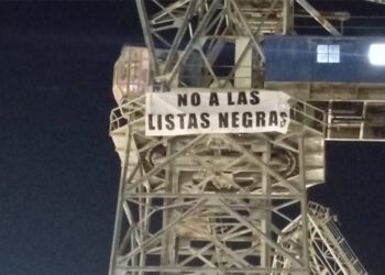 La pancarta colgada en la madrugada del miércoles / FOTO: CTM