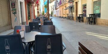 Terrazas vacías en el centro de El Puerto / FOTO: DBC