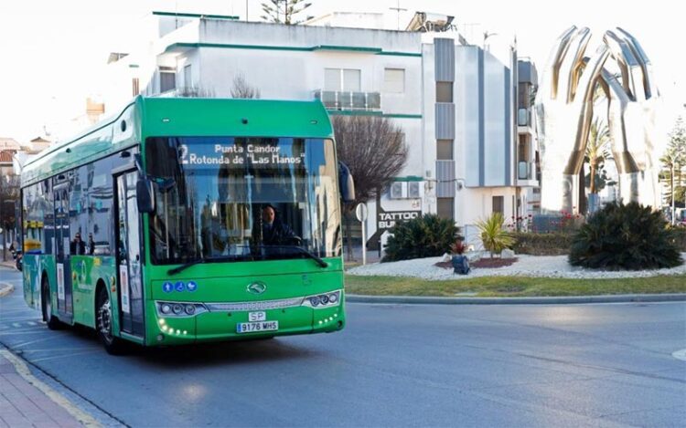 El bus urbano queda fuera de esta encuesta / FOTO: Ayto.