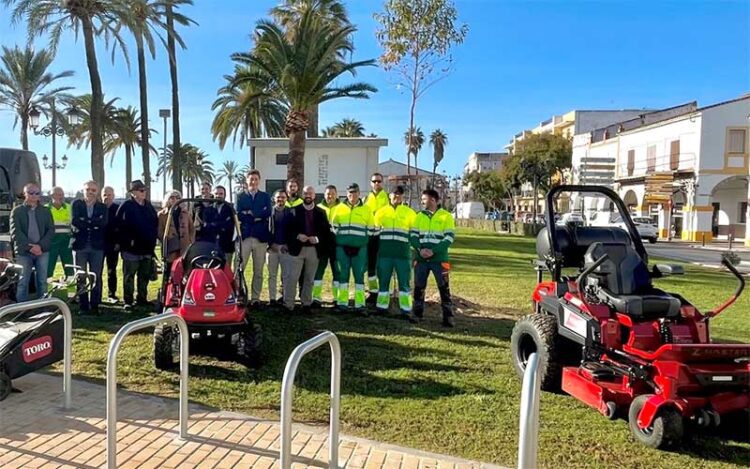 Presentación de nueva maquinaria del servicio a finales de 2024 / FOTO: Ayto.