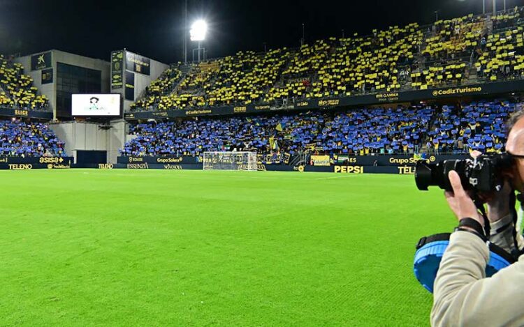Ambiente en las gradas en un partido de la primera vuelta / FOTO: Eulogio García