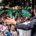 Expectación en la Alameda del Banco para escuchar a García / FOTO: Adelante