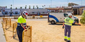 Vallando la zona de obras / FOTO: Ayto.