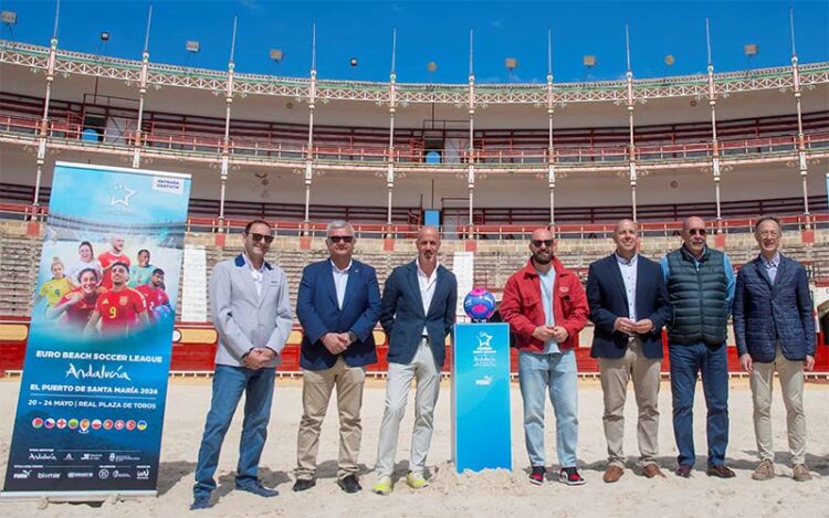 Presentación del evento en el coso taurino / FOTO: Junta