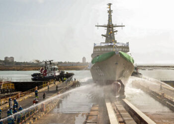 La corbeta tocando mar por primera vez / FOTO: Navantia