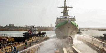 La corbeta tocando mar por primera vez / FOTO: Navantia