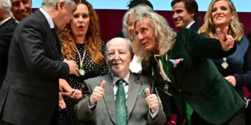 Ignacio Moreno durante la ceremonia de entrega de distinciones municipales en 2025 / FOTO: Eulogio García
