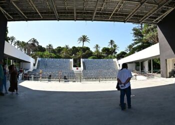 El nuevo teatro, todavía en obras, desde el escenario / FOTO: Eulogio García