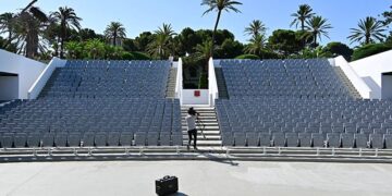 El nuevo teatro de verano casi listo / FOTO: Eulogio García