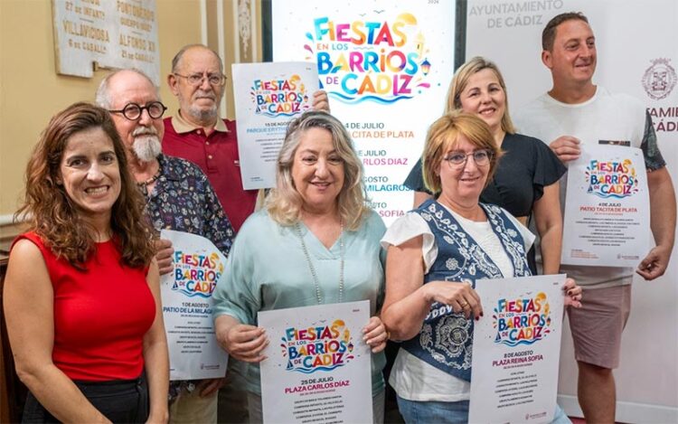 Presentando las fiestas vecinales de este verano / FOTO: Ayto.