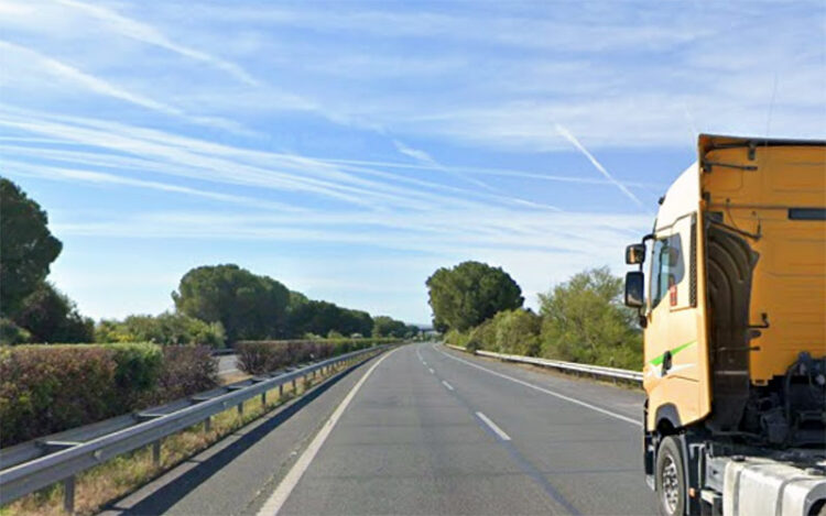 Circulando por la autopista dirección Cádiz
