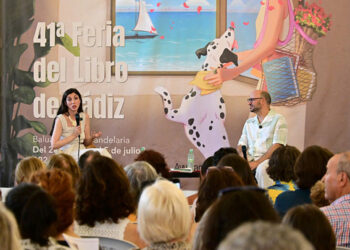 Espido Freire cerrando la Feria del Libro 2026 / FOTO: Eulogio García