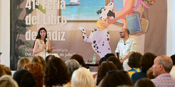 Espido Freire cerrando la Feria del Libro 2026 / FOTO: Eulogio García
