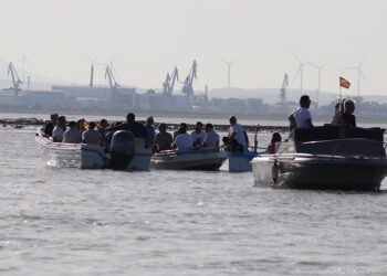 La comitiva camino de la Isla del Trocadero / FOTO: Ayto.
