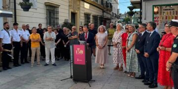 Acto institucional en la calle La Vega / FOTO: Ayto.