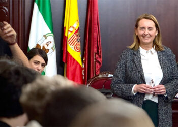 La alcaldesa Aurora Salvador participando en un acto municipal / FOTO: Ayto.