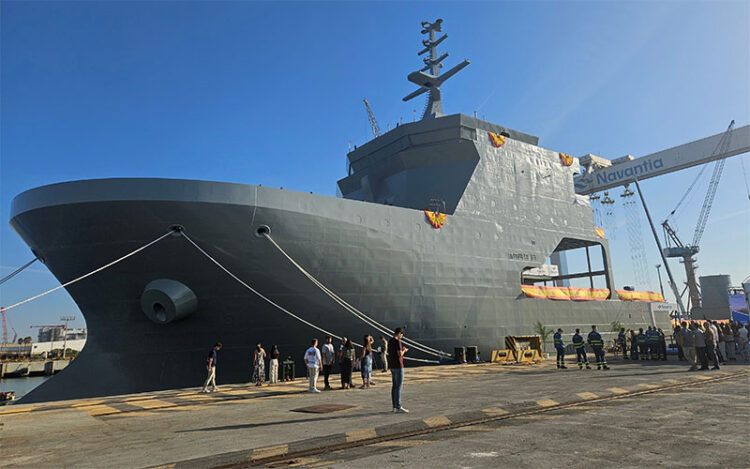 El futuro buque, a vista de dique / FOTO: Navantia