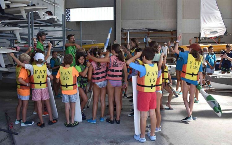 Una de las actividades de la Escuela durante el verano / FOTO: FAV
