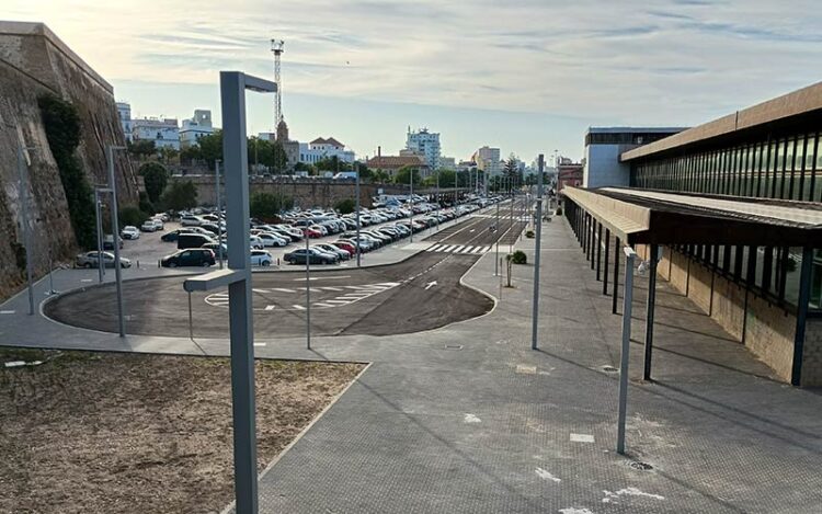 Entorno de la nueva estación reurbanizado meses atrás / FOTO: DBC