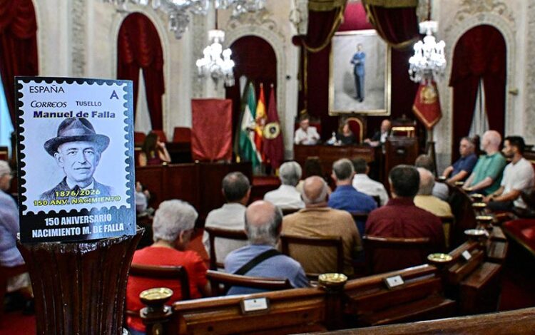Un momento de la presentación de sello / FOTO: Eulogio García
