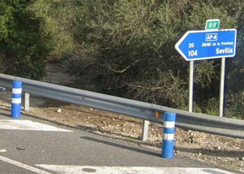 Camino de la autopista dirección Sevilla