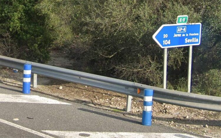 Camino de la autopista dirección Sevilla